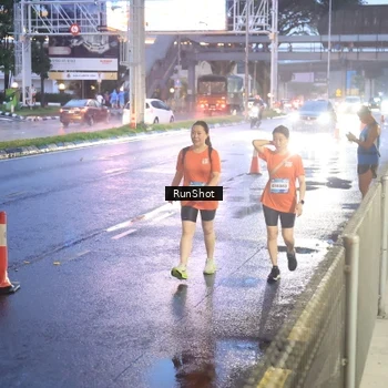 Runner Photo 7931008