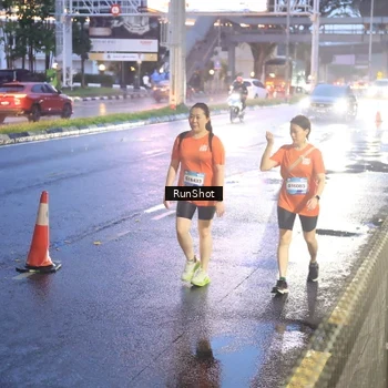 Runner Photo 7931019