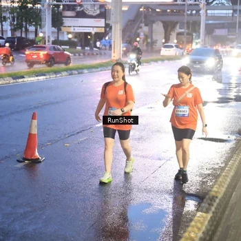 Runner Photo 7931024