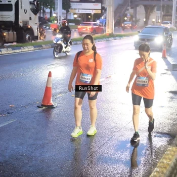 Runner Photo 7931037