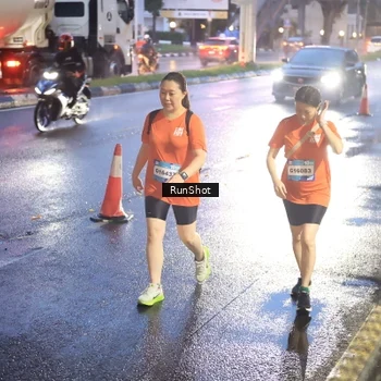 Runner Photo 7931040