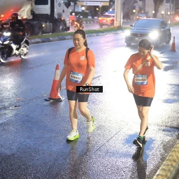 Runner Photo 7931042