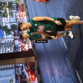 Runner Photo 7931095