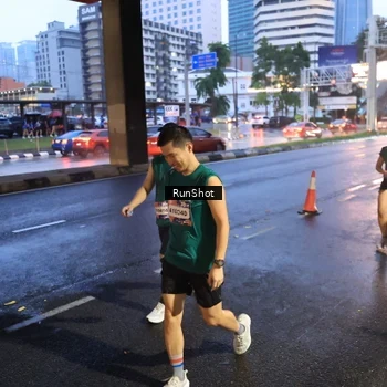 Runner Photo 7931096