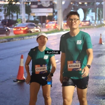 Runner Photo 7931108