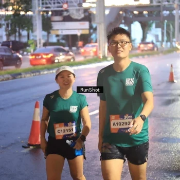 Runner Photo 7931111