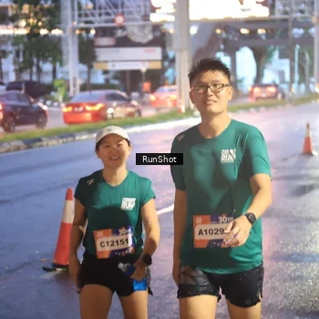 Runner Photo 7931112