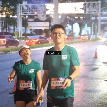 Runner Photo 7931116