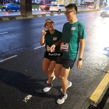 Runner Photo 7931138