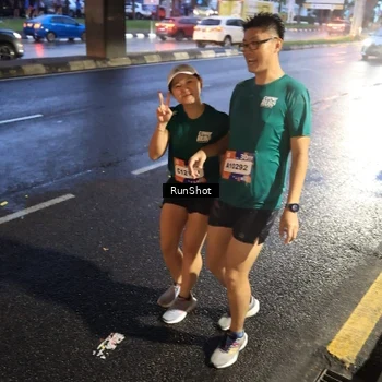Runner Photo 7931140