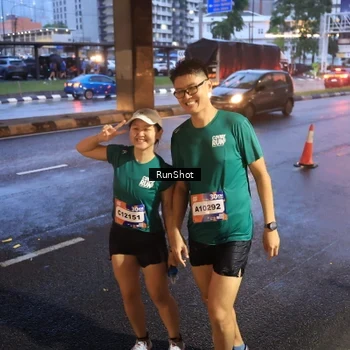 Runner Photo 7931162