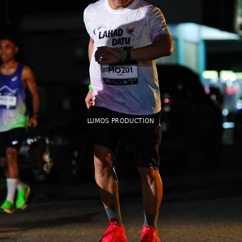 Runner Photo 7931164