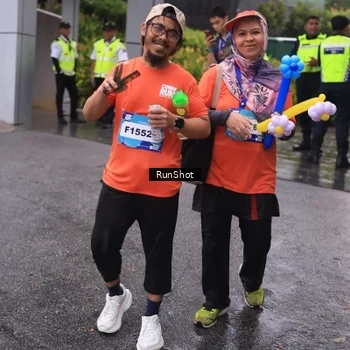 Runner Photo 7931219