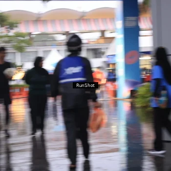 Runner Photo 7931247