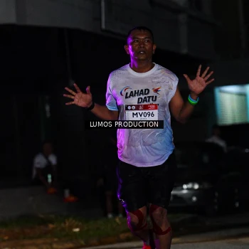 Runner Photo 7931255
