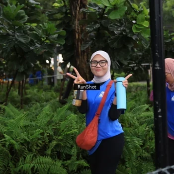 Runner Photo 7931273