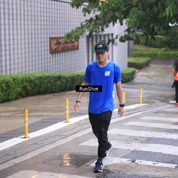 Runner Photo 7931296