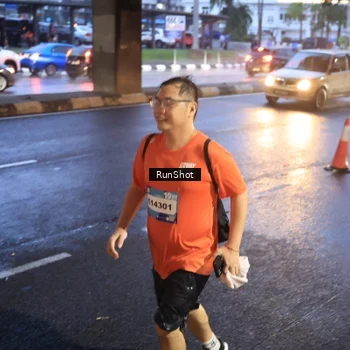 Runner Photo 7931303