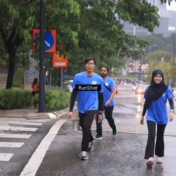 Runner Photo 7931305