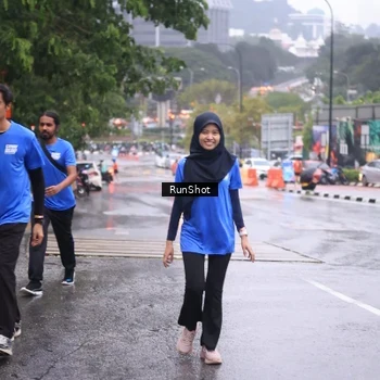 Runner Photo 7931310