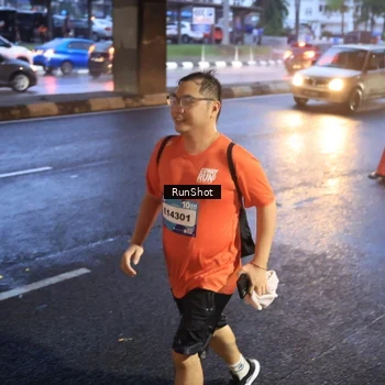 Runner Photo 7931316