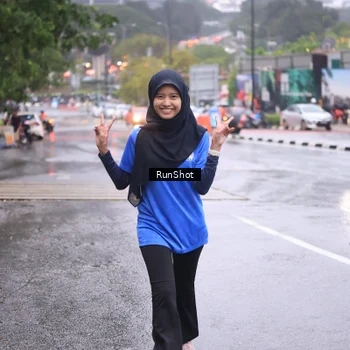 Runner Photo 7931319