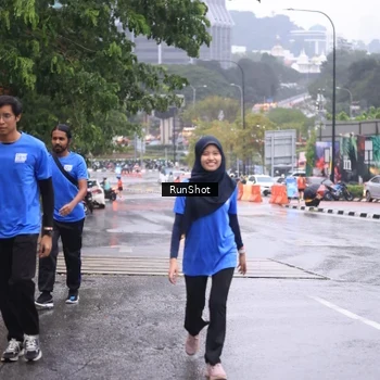 Runner Photo 7931326