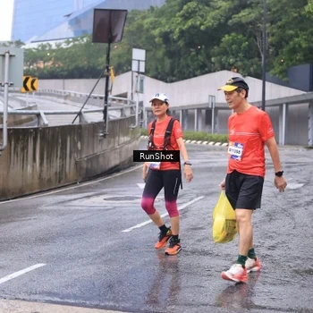 Runner Photo 7931344