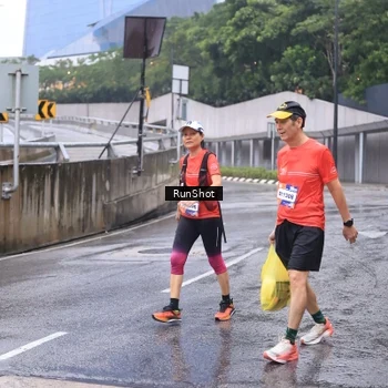 Runner Photo 7931361