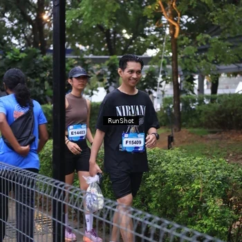 Runner Photo 7931366
