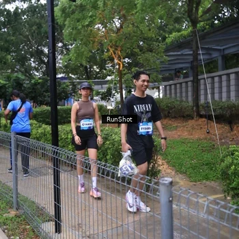 Runner Photo 7931371