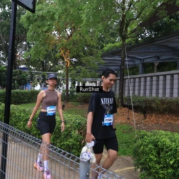 Runner Photo 7931374