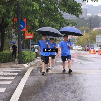 Runner Photo 7931377