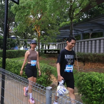 Runner Photo 7931378