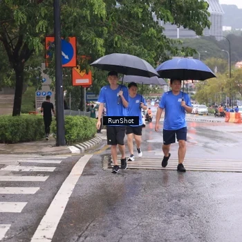 Runner Photo 7931381