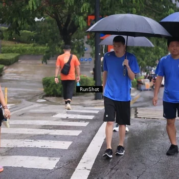 Runner Photo 7931395