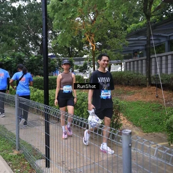Runner Photo 7931399