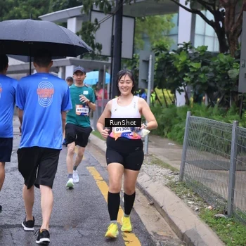Runner Photo 7931404