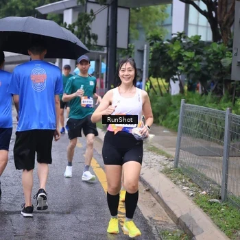 Runner Photo 7931410