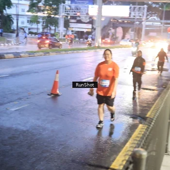 Runner Photo 7931417