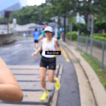 Runner Photo 7931434
