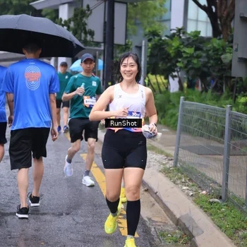 Runner Photo 7931436
