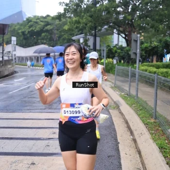 Runner Photo 7931439