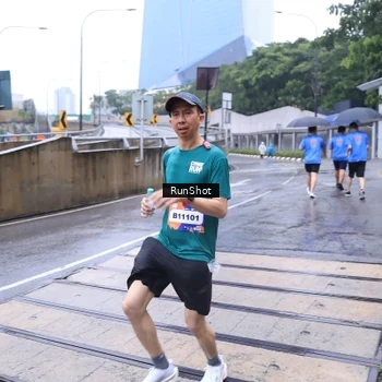 Runner Photo 7931447
