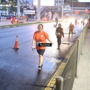Runner Photo 7931455