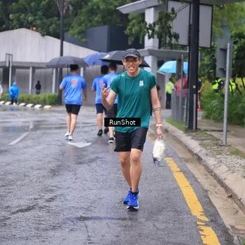 Runner Photo 7931459