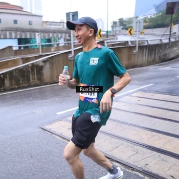Runner Photo 7931461