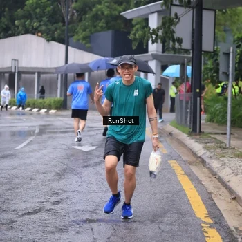 Runner Photo 7931462