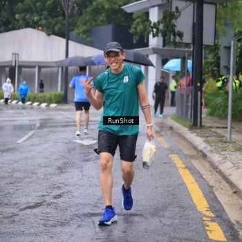 Runner Photo 7931463