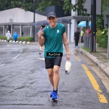 Runner Photo 7931464